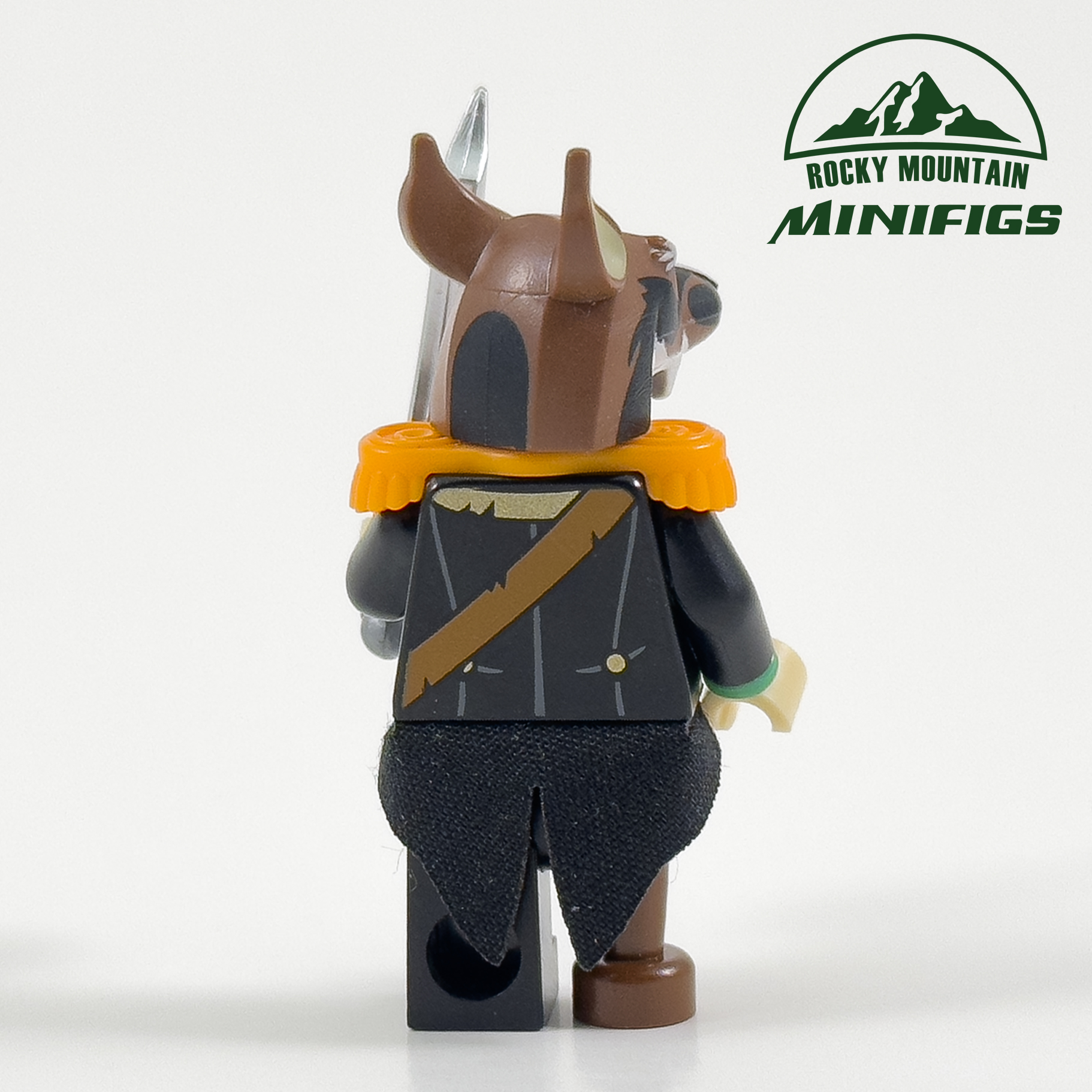 rw-rat-rdbrown-back-bg