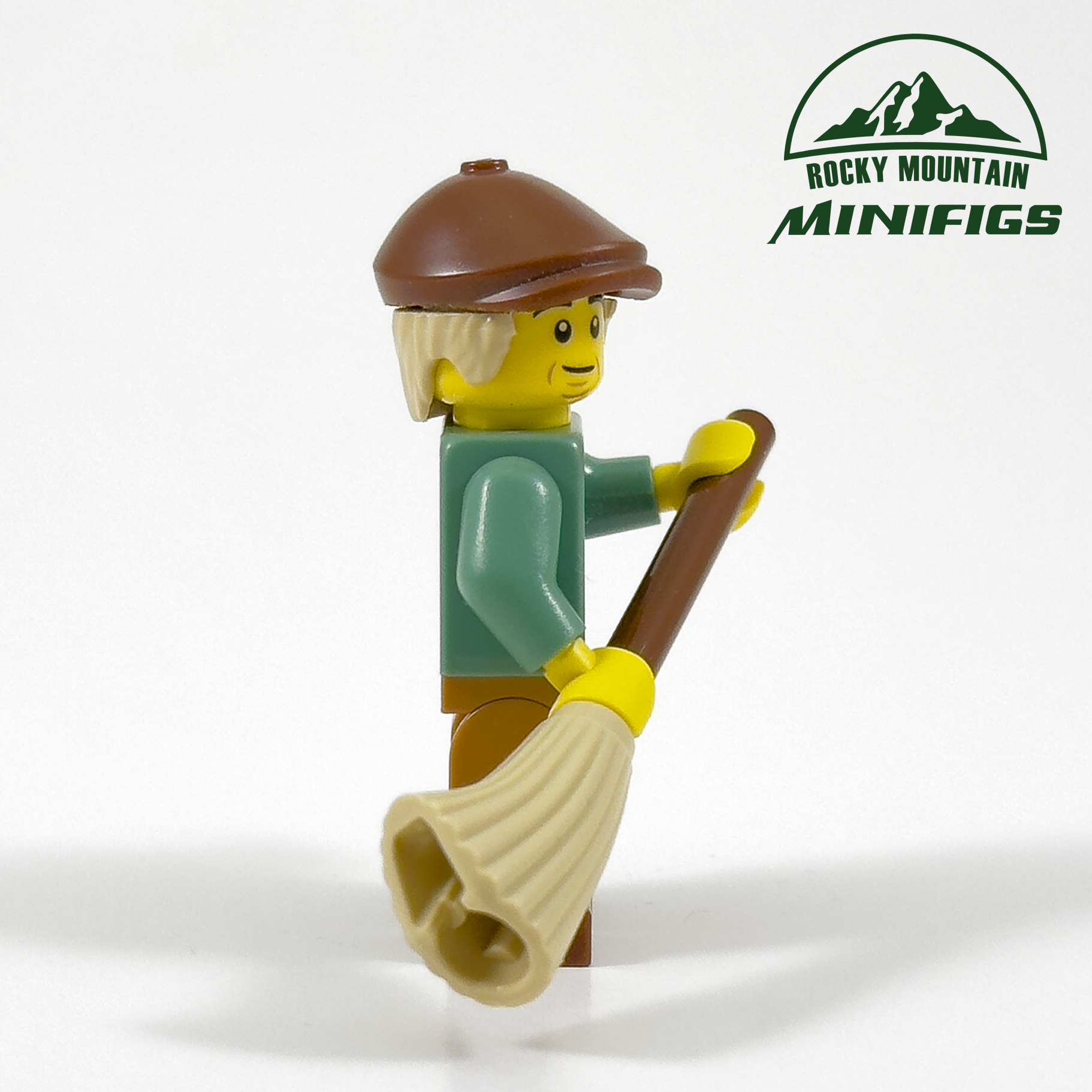 phb-shopkeeper-bg-side